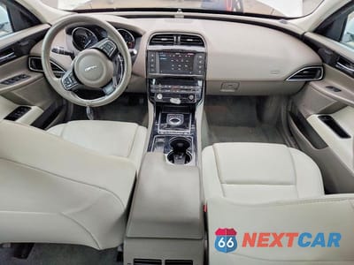 Zdjęcie 8 z 12 samochodu: 2017 JAGUAR XE PREMIUM VIN:SAJAJ4BV3HA968652 - miniatura