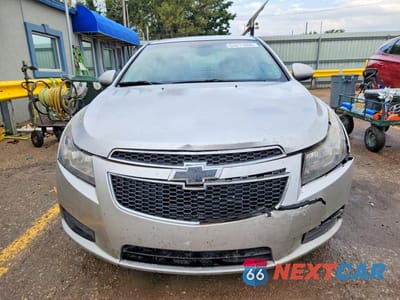 Piąte zdjęcie samochodu w środku: 2014 CHEVROLET CRUZE VIN:1G1P75SZ6E7138135 - miniatura