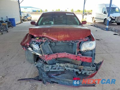 Piąte zdjęcie samochodu w środku: 2021 CHRYSLER 300 TOURING VIN:2C3CCAAG2MH509177 - miniatura