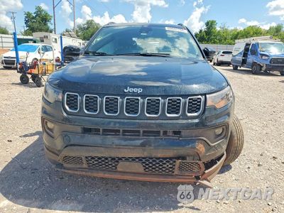 Piąte zdjęcie samochodu w środku: 2025 JEEP COMPASS LATITUDE VIN:3C4NJDBN2ST587780 - miniatura