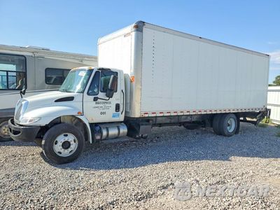 2018 INTERNATIONAL 4300 BOX TRUCK 1HTMMMML4JH098103 - główne zdjęcie licytacji z USA - miniatura