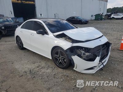 Czwarte zdjęcie samochodu z boku: 2022 MERCEDES-BENZ A 220 4MATIC VIN:W1K3G4FB8NJ356342 - miniatura