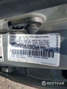 Zdjęcie 12 z 12 samochodu: 2004 TOYOTA COROLLA S VIN:1NXBR32EX4Z274583 - miniatura