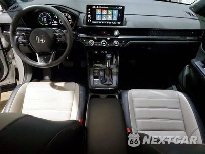 Zdjęcie 8 z 14 samochodu: 2024 HONDA CR-V SPORT TOURING VIN:2HKRS6H94RH808178 - miniatura