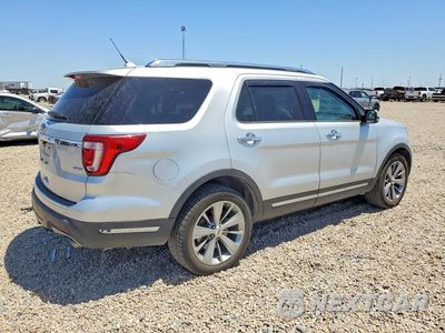 Trzecie zdjęcie samochodu z tyłu: 2018 FORD EXPLORER LIMITED VIN:1FM5K8F85JGC16586 - miniatura
