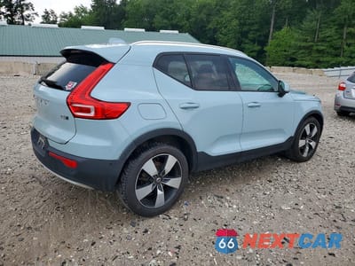 Trzecie zdjęcie samochodu z tyłu: 2019 VOLVO XC40 T5 MOMENTUM VIN:YV4162UK0K2084545 - miniatura