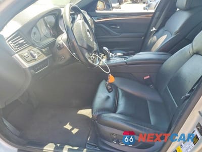 Zdjęcie 7 z 12 samochodu: 2011 BMW 535 XI VIN:WBAFU7C57BC778230 - miniatura