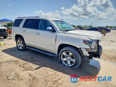 Czwarte zdjęcie samochodu z boku: 2015 CHEVROLET TAHOE K1500 LTZ VIN:1GNSKCKC6FR636428 - miniatura