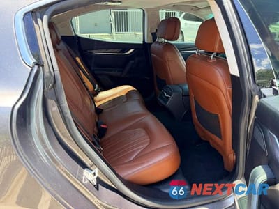 Zdjęcie 11 z 15 samochodu: 2015 MASERATI GHIBLI VIN:ZAM57XSA9F1134858 - miniatura