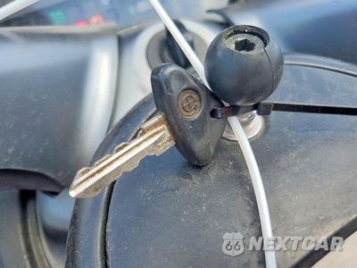 Zdjęcie 8 z 9 samochodu: 2002 BMW K1200 LT VIN:WB10555A82ZD76329 - miniatura