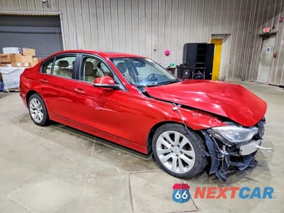 Czwarte zdjęcie samochodu z boku: 2014 BMW 335 XI VIN:WBA3B9G59ENR79389 - miniatura