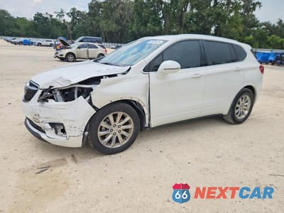 2020 BUICK ENVISION ESSENCE LRBFXCSA6LD156326 - główne zdjęcie licytacji z USA - miniatura