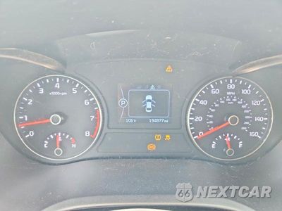 Zdjęcie 9 z 12 samochodu: 2018 KIA OPTIMA S VIN:5XXGT4L39JG243146 - miniatura