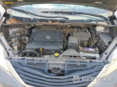 Zdjęcie 12 z 13 samochodu: 2011 TOYOTA SIENNA LE VIN:5TDKK3DC6BS090375 - miniatura