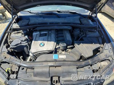 Zdjęcie 21 z 24 samochodu: 2006 BMW 325 I VIN:WBAVB13586PT16756 - miniatura
