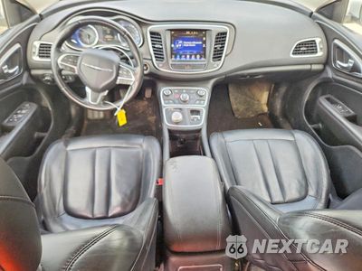 Zdjęcie 8 z 13 samochodu: 2017 CHRYSLER 200 LIMITED VIN:1C3CCCAB6HN505615 - miniatura
