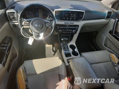 Zdjęcie 8 z 13 samochodu: 2020 KIA SPORTAGE EX VIN:KNDPN3ACXL7719634 - miniatura