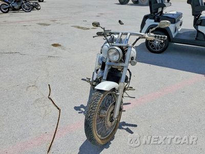 Drugie zdjęcie samochodu z przodu: 2003 HONDA VT750 DC VIN:JH2RC44063M703414 - miniatura