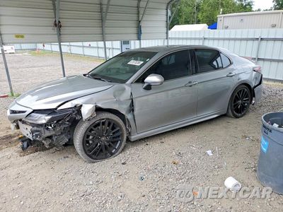 2022 TOYOTA CAMRY XSE 4T1K61AKXNU715683 - główne zdjęcie licytacji z USA - miniatura