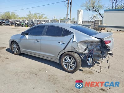 Drugie zdjęcie samochodu z przodu: 2020 HYUNDAI ELANTRA SEL VIN:5NPD84LF9LH572922 - miniatura