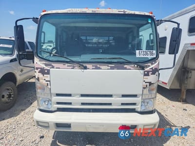 Piąte zdjęcie samochodu w środku: 2014 ISUZU NPR HD VIN:54DC4J1BXES803946 - miniatura