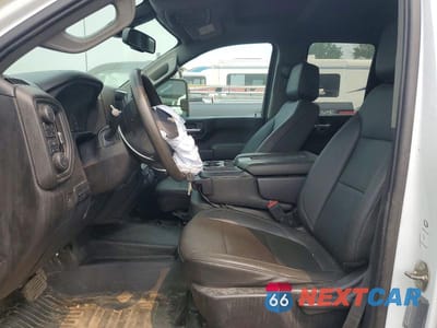 Zdjęcie 7 z 12 samochodu: 2023 CHEVROLET SILVERADO K3500 VIN:1GC5YSEY4PF132534 - miniatura