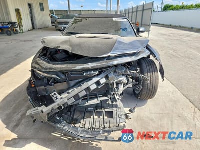 Piąte zdjęcie samochodu w środku: 2023 CHEVROLET CAMARO LT1 VIN:1G1FF3D79P0111425 - miniatura