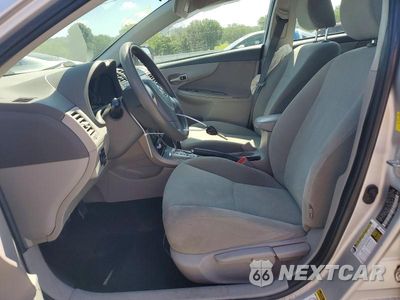 Zdjęcie 7 z 12 samochodu: 2010 TOYOTA COROLLA LE VIN:2T1BU4EE4AC399897 - miniatura
