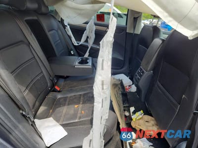 Zdjęcie 10 z 12 samochodu: 2021 VOLKSWAGEN PASSAT SE VIN:1VWSA7A30MC009998 - miniatura