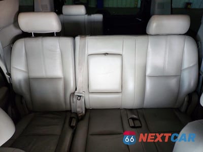 Zdjęcie 10 z 14 samochodu: 2010 CHEVROLET TAHOE C1500 LT VIN:1GNMCBE38AR146626 - miniatura
