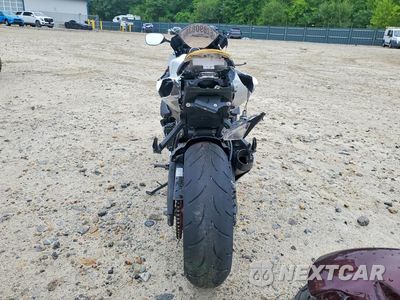 Czwarte zdjęcie samochodu z boku: 2025 SUZUKI GSX-R600 K VIN:JS1GN7FA5S7101290 - miniatura