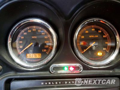Zdjęcie 7 z 8 samochodu: 2011 HARLEY-DAVIDSON FLHTC VIN:1HD1FF414BB625466 - miniatura