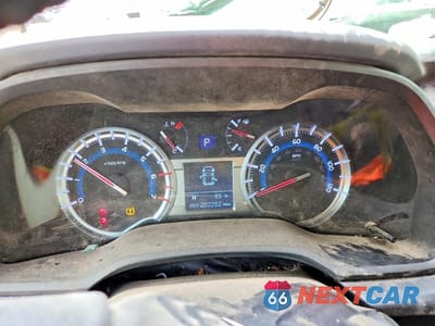 Zdjęcie 9 z 12 samochodu: 2019 TOYOTA 4RUNNER TRD OFF-ROAD VIN:JTEBU5JR0K5659351 - miniatura