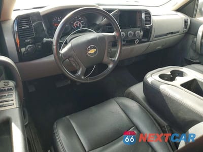 Zdjęcie 8 z 12 samochodu: 2008 CHEVROLET SILVERADO C1500 VIN:2GCEC19J781238054 - miniatura