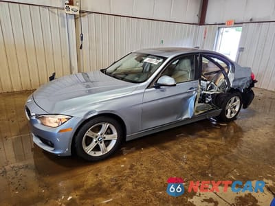 2014 BMW 320 I XDRIVE WBA3C3G53ENR25435 - główne zdjęcie licytacji z USA - miniatura