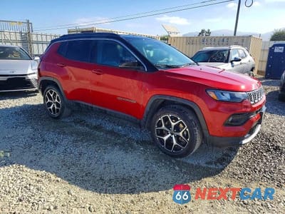Czwarte zdjęcie samochodu z boku: 2025 JEEP COMPASS LIMITED VIN:3C4NJDCN7ST552991 - miniatura