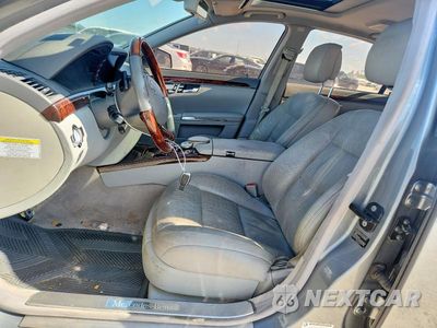 Zdjęcie 7 z 12 samochodu: 2010 MERCEDES-BENZ S 550 VIN:WDDNG7BBXAA296316 - miniatura