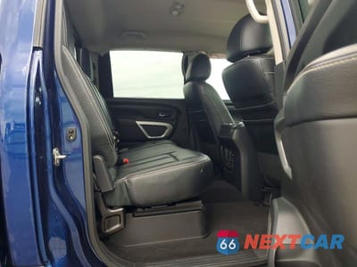 Zdjęcie 10 z 12 samochodu: 2016 NISSAN TITAN XD PRO-4X VIN:1N6BA1F47GN503122 - miniatura