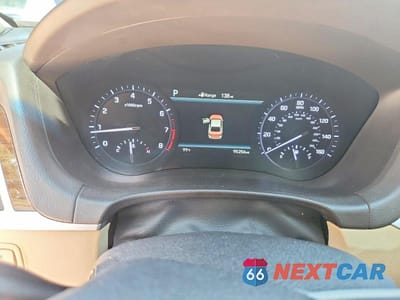 Zdjęcie 9 z 12 samochodu: 2019 GENESIS G80 3.8 VIN:KMHGN4JE9KU299710 - miniatura
