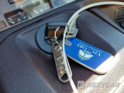 Zdjęcie 8 z 9 samochodu: 1996 HONDA GL1500 SE12 VIN:1HFSC2234TA803997 - miniatura