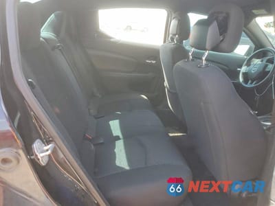 Zdjęcie 10 z 12 samochodu: 2014 DODGE AVENGER SE VIN:1C3CDZABXEN130582 - miniatura