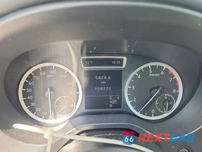 Zdjęcie 9 z 13 samochodu: 2019 INFINITI QX30 LUXE VIN:SJKCH5CR1KA011001 - miniatura