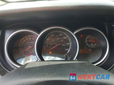 Zdjęcie 9 z 12 samochodu: 2011 NISSAN VERSA 1.8 S VIN:3N1BC1CP0BL396048 - miniatura