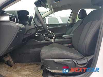 Zdjęcie 7 z 12 samochodu: 2021 KIA K5 LX VIN:5XXG24J25MG032284 - miniatura