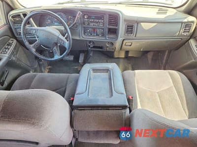 Zdjęcie 8 z 12 samochodu: 2005 GMC NEW SIERRA C1500 VIN:2GTEC13T251155881 - miniatura