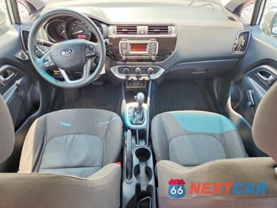Zdjęcie 8 z 12 samochodu: 2017 KIA RIO LX VIN:KNADM4A32H6074743 - miniatura
