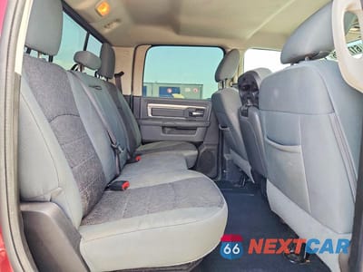 Zdjęcie 10 z 12 samochodu: 2019 RAM 1500 CLASSIC SLT VIN:1C6RR7LT6KS708313 - miniatura