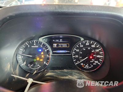 Zdjęcie 9 z 13 samochodu: 2019 NISSAN PATHFINDER SV VIN:5N1DR2MM6KC598396 - miniatura