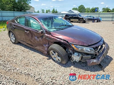 Czwarte zdjęcie samochodu z boku: 2014 KIA OPTIMA LX VIN:5XXGM4A72EG296764 - miniatura
