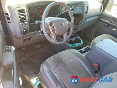 Zdjęcie 8 z 13 samochodu: 2013 NISSAN NV 2500 HD S VIN:1N6BF0LY4KN810419 - miniatura